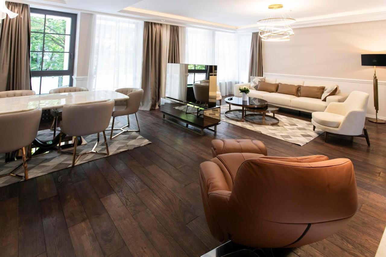 A True Touch Of Luxury Apartment Belgrade Luaran gambar